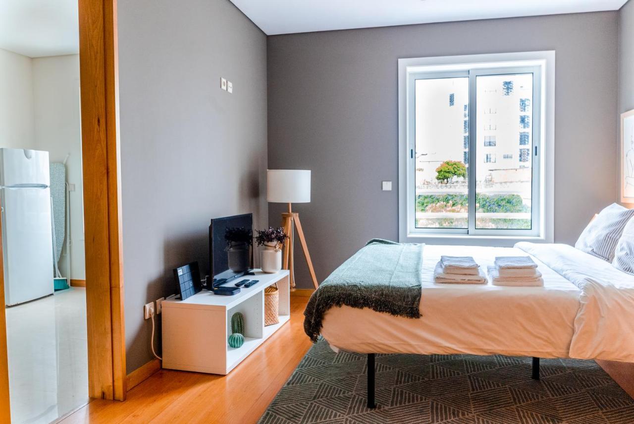 Sunny Studio In The Heart Of Lapa - 5Min Walk To Metro! Порту Экстерьер фото