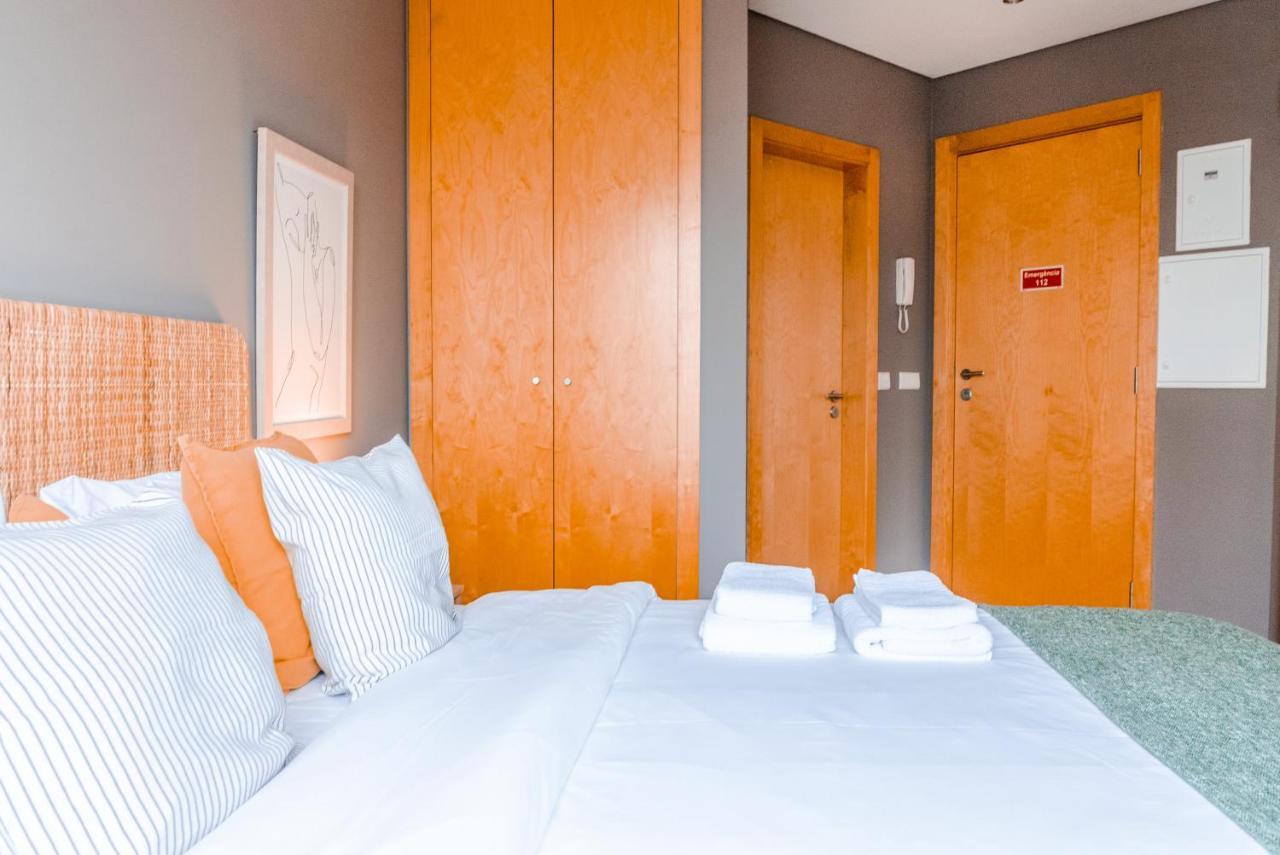 Sunny Studio In The Heart Of Lapa - 5Min Walk To Metro! Порту Экстерьер фото